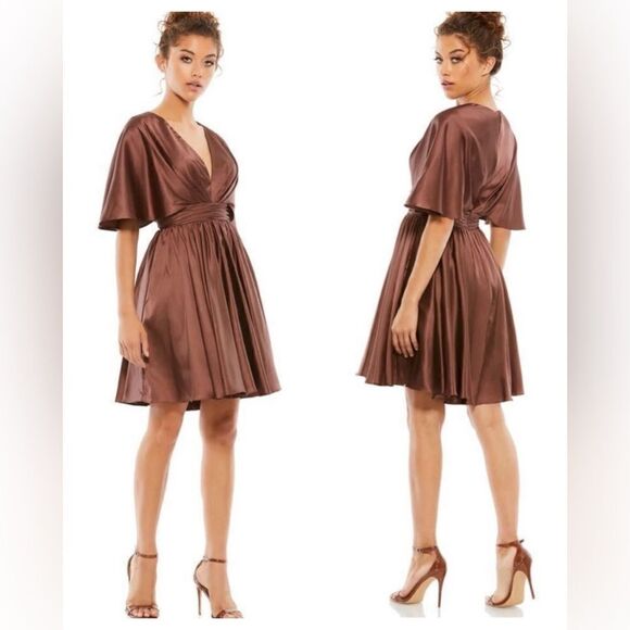 Mac Duggal Dresses & Skirts - Ieena Mac Duggal 26605 Cocktail Dress for Party Short Sleeve NWT SZ 8